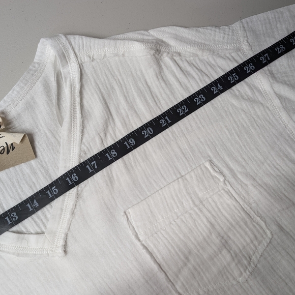 Relaxed Fit  "Gauze" Shirt - Picture 11 of 11